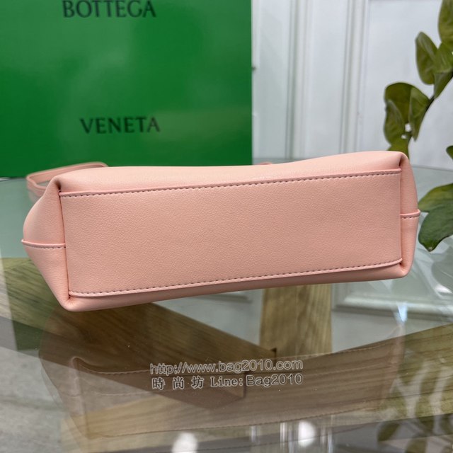 Bottega veneta高端女包 98088 寶緹嘉THE TRIANGLE BV專櫃新款蜜桃粉三角形五金手提女包  gxz1134